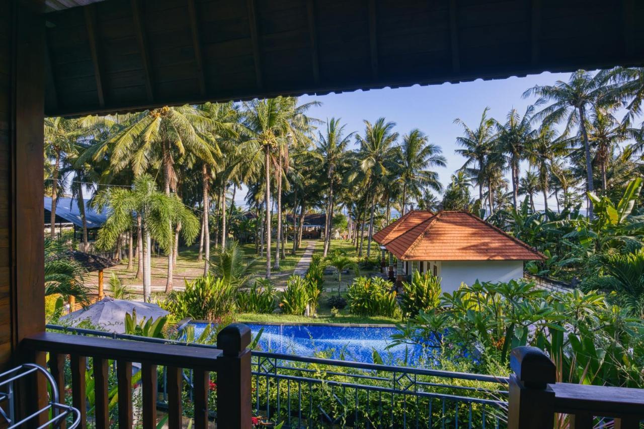Coconut Hill Cottage Batununggul Екстер'єр фото