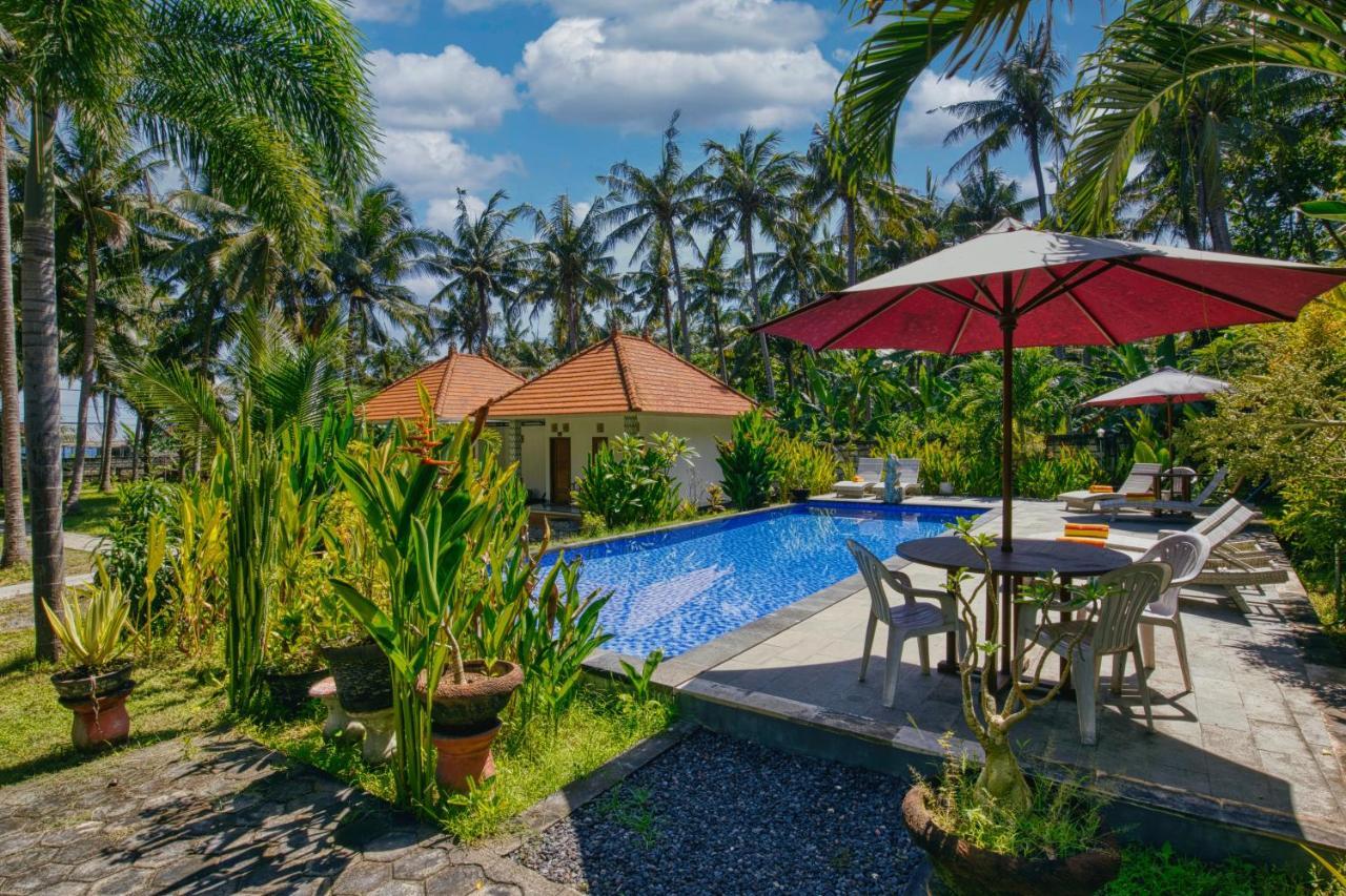 Coconut Hill Cottage Batununggul Екстер'єр фото