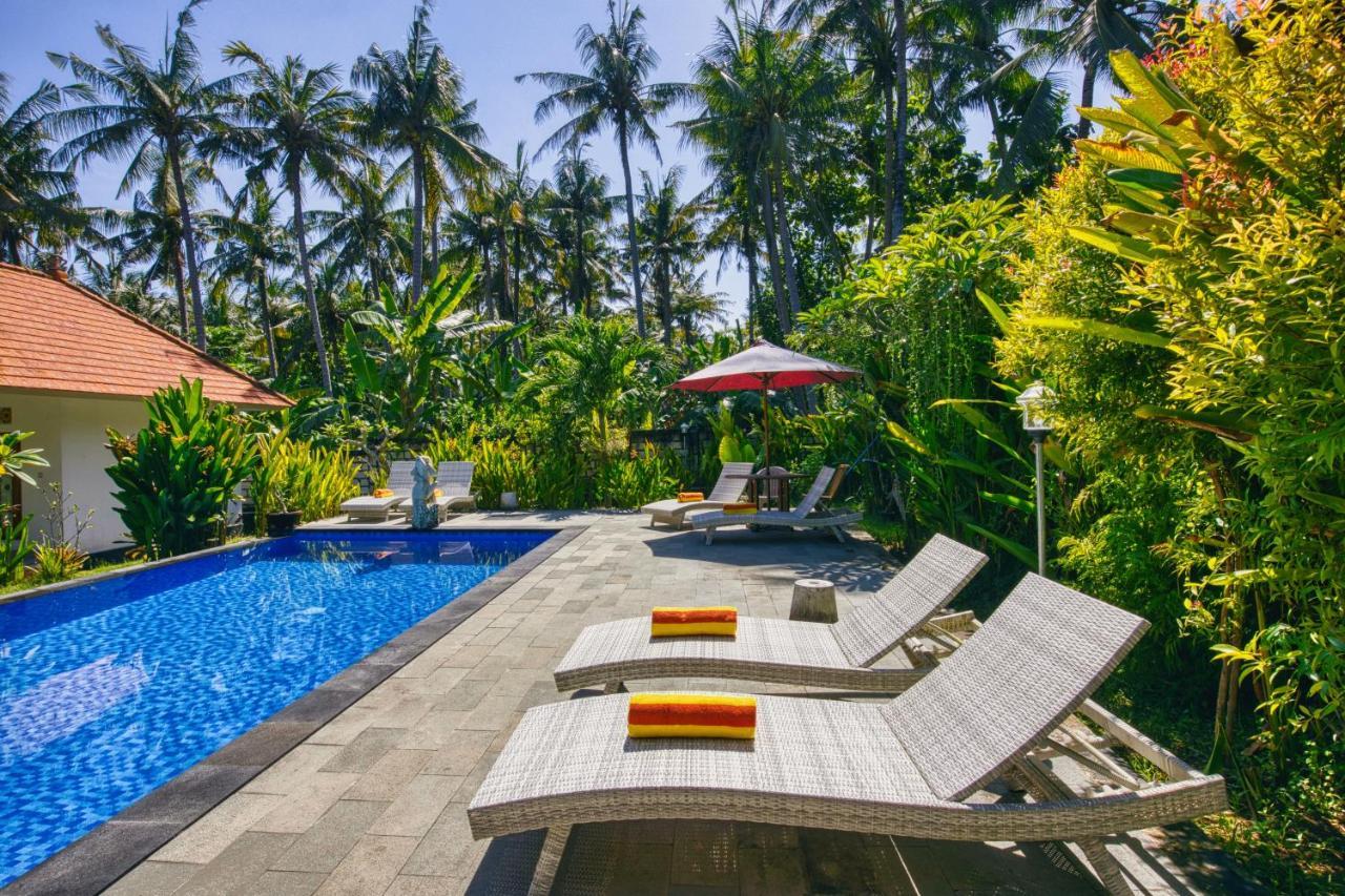 Coconut Hill Cottage Batununggul Екстер'єр фото